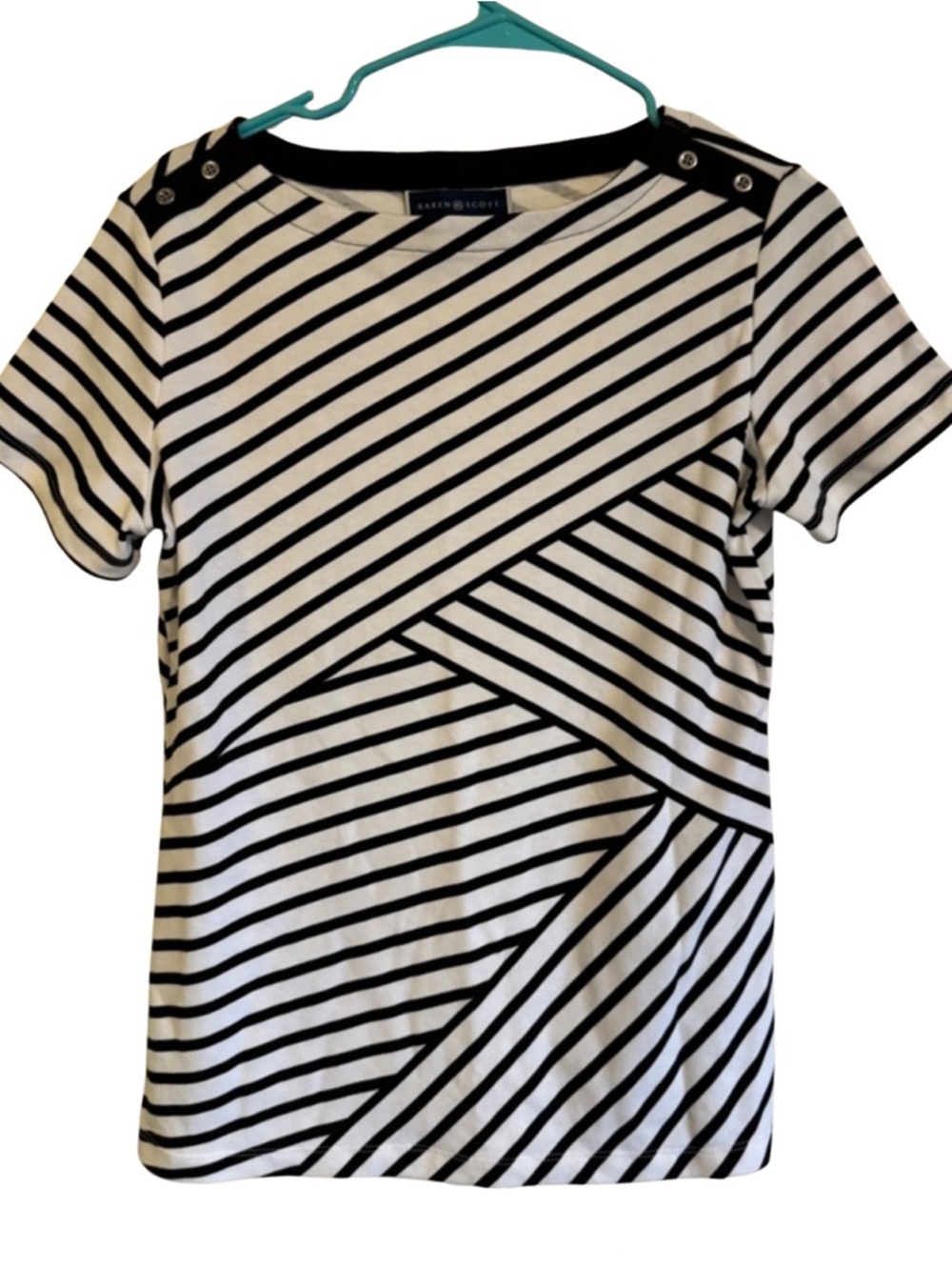 Karen Scott Black and White Striped Short Sleeve Top Size small